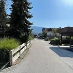 Anmari & *