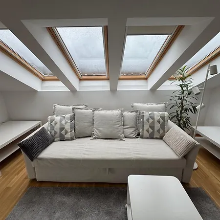 Anmari & ラドヴリツァ